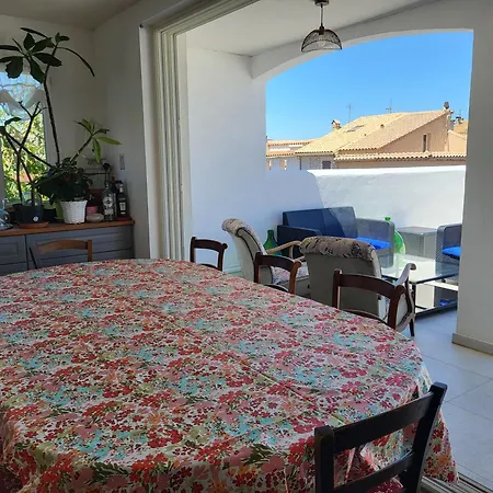 Maison Grands Volumes En Bord De 8 A 10 Personnes *